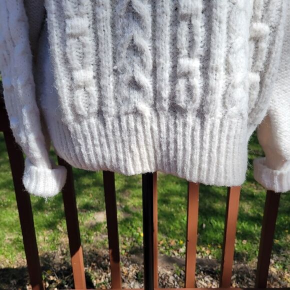 A New Day Ladies White Cable  Knit Pullover Oversized Turtleneck Sweater,  sz XL - Picture 6 of 13